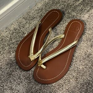 Brand New Tory Burch Flip Flops Gold